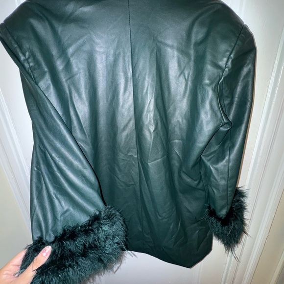 NWOT - Lamarque Green (faux?) Leather Jacket with Faux Fur Cuffs - Picture 2 of 5
